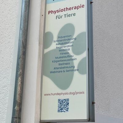 Außenreklame für die Praxis in Rüdersdorf Außenreklame Praxis Rüdersdorf